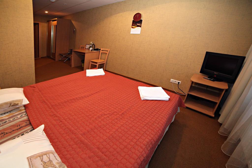 Zemgale Hotel Jelgava Szoba fotó